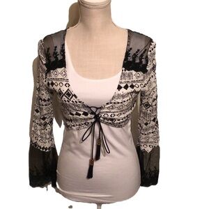 Millau crop top, lace up bodice . Xs. NWT
